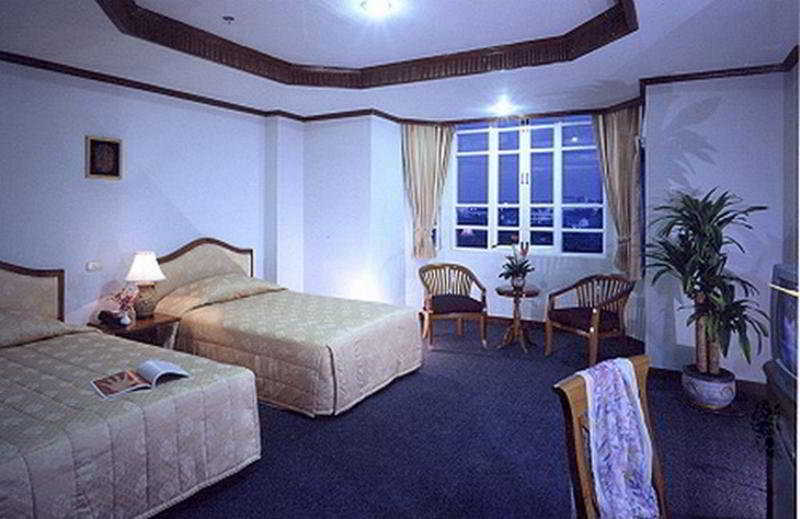 Hermitage Hotel Korat-SHA Nakhonratchasima Exterior foto
