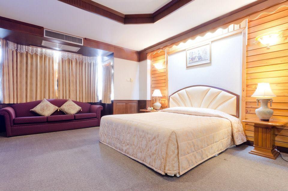 Hermitage Hotel Korat-SHA Nakhonratchasima Exterior foto