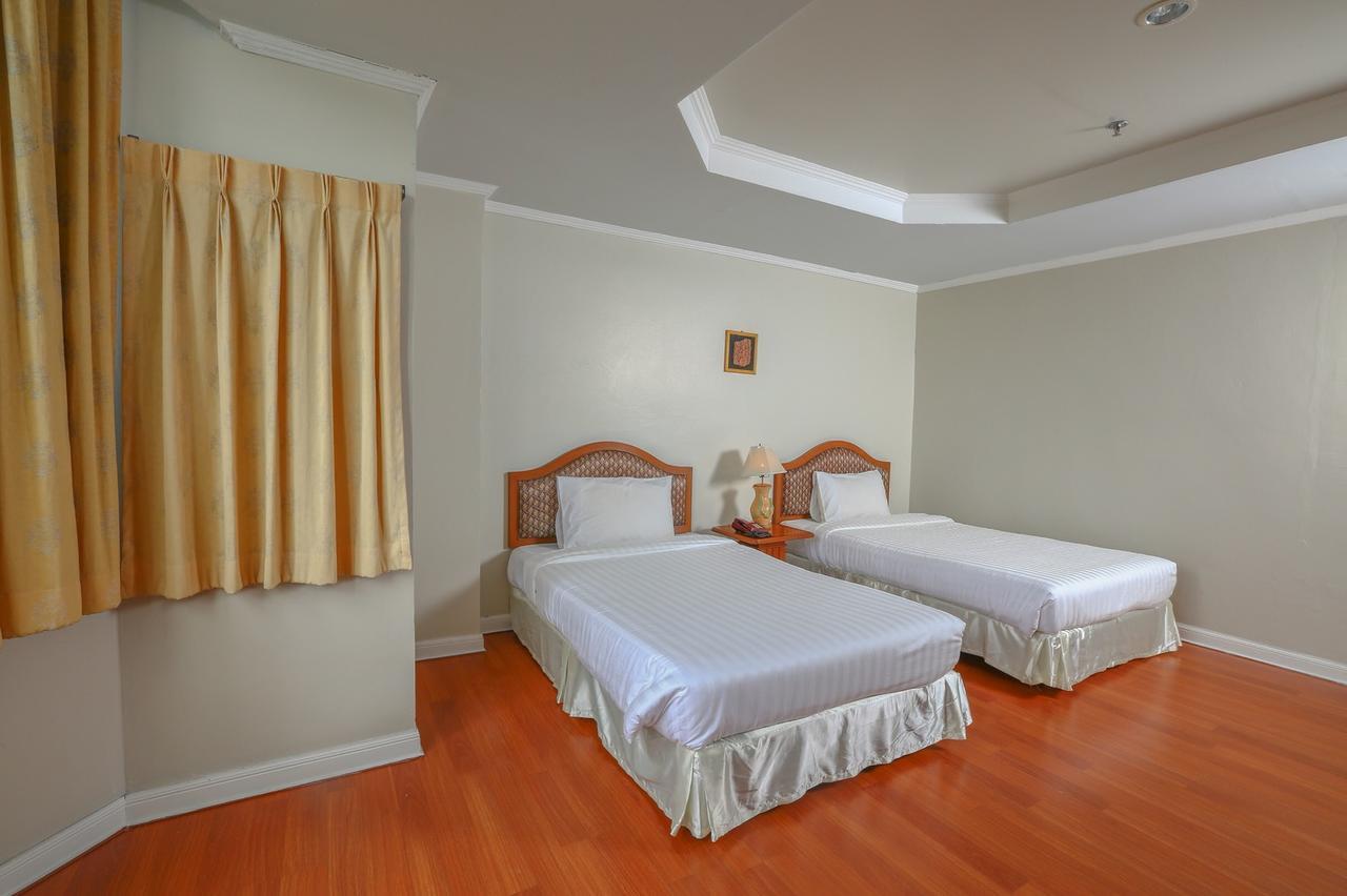 Hermitage Hotel Korat-SHA Nakhonratchasima Exterior foto