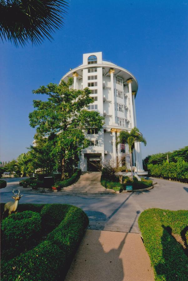 Hermitage Hotel Korat-SHA Nakhonratchasima Exterior foto